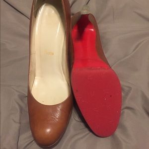 Christian Louboutin Size 41 (10.5).